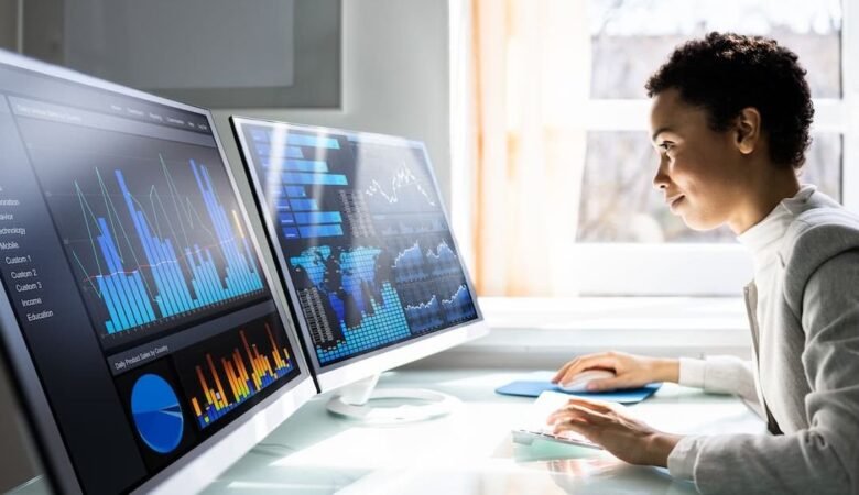 A Beginner’s Guide to Zoho Analytics for Data-Driven Decisions